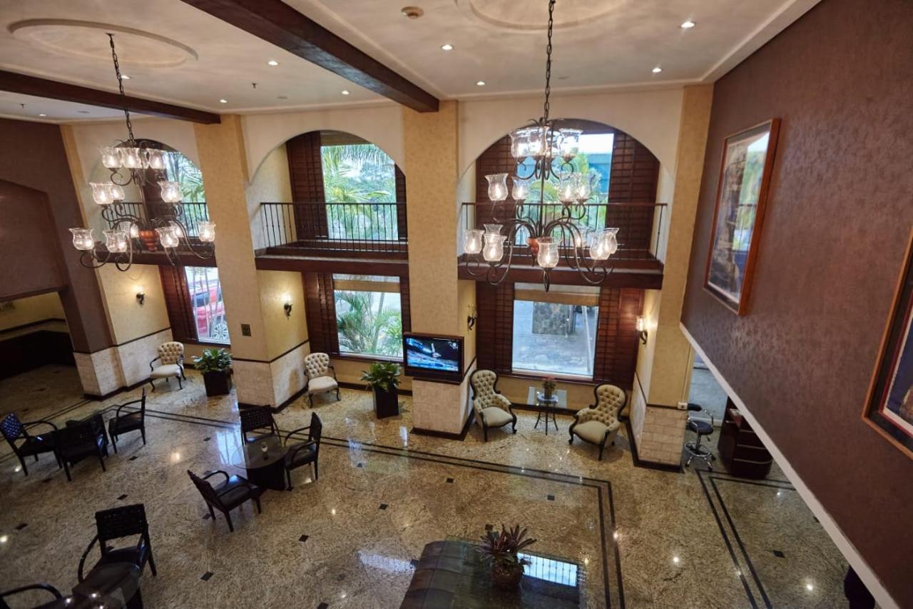 Eurobuilding Express Maiquetia Otel Dış mekan fotoğraf Lobby
